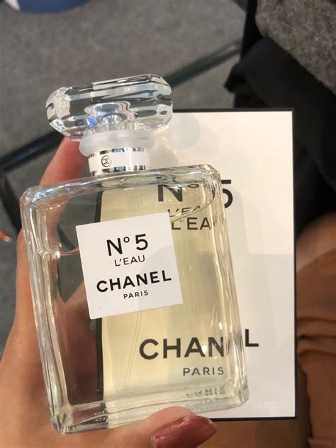 when was chanel no 5 released|who wears Chanel no 5.